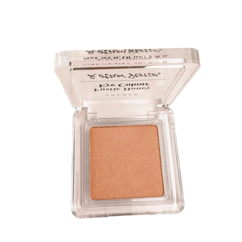 & Other Stories Single Eyeshadow in Fustic Honey